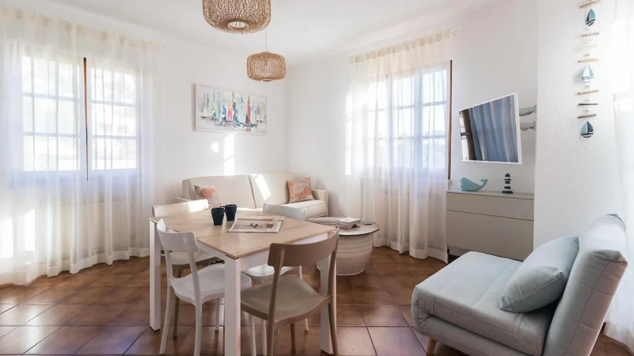 Italianway - Il Borgo Apartments Finale Ligure 0*,  Ιταλία