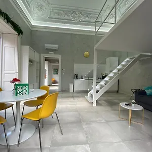 superior-apartment-catania.catania-hotels.net/